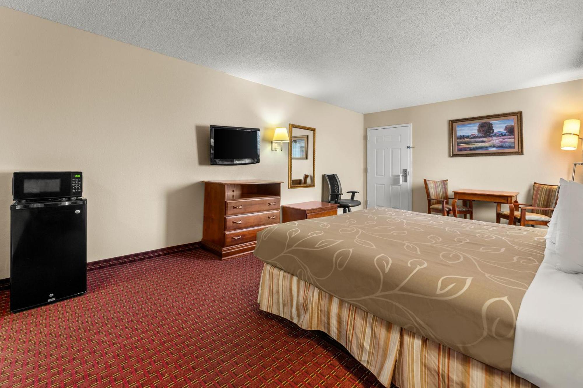 Americas Best Value Inn-Montezuma Εξωτερικό φωτογραφία
